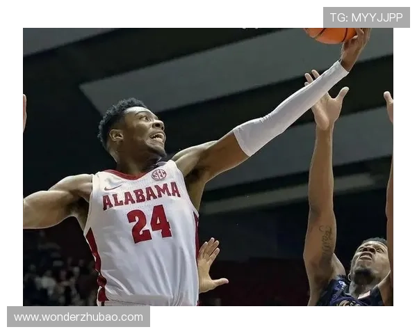 单场五记三分震惊联盟黄蜂新秀强势跃升球队核心成功力压状元表现